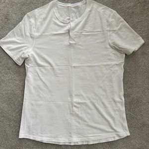 Lululemon Relaxed Short-Sleeve Shirt Men's Medium